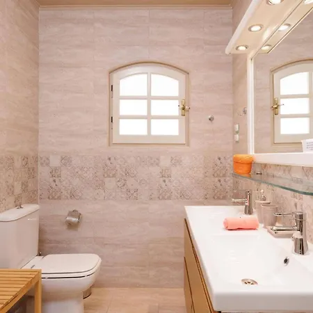 Yolanda By Вилла *